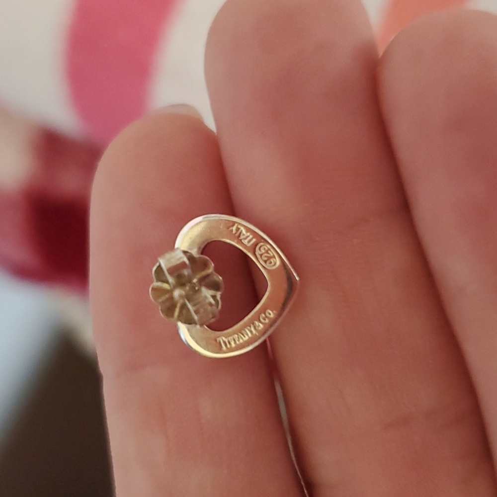 Tiffany and co heart earrings rare!! - Picture 3 of 3